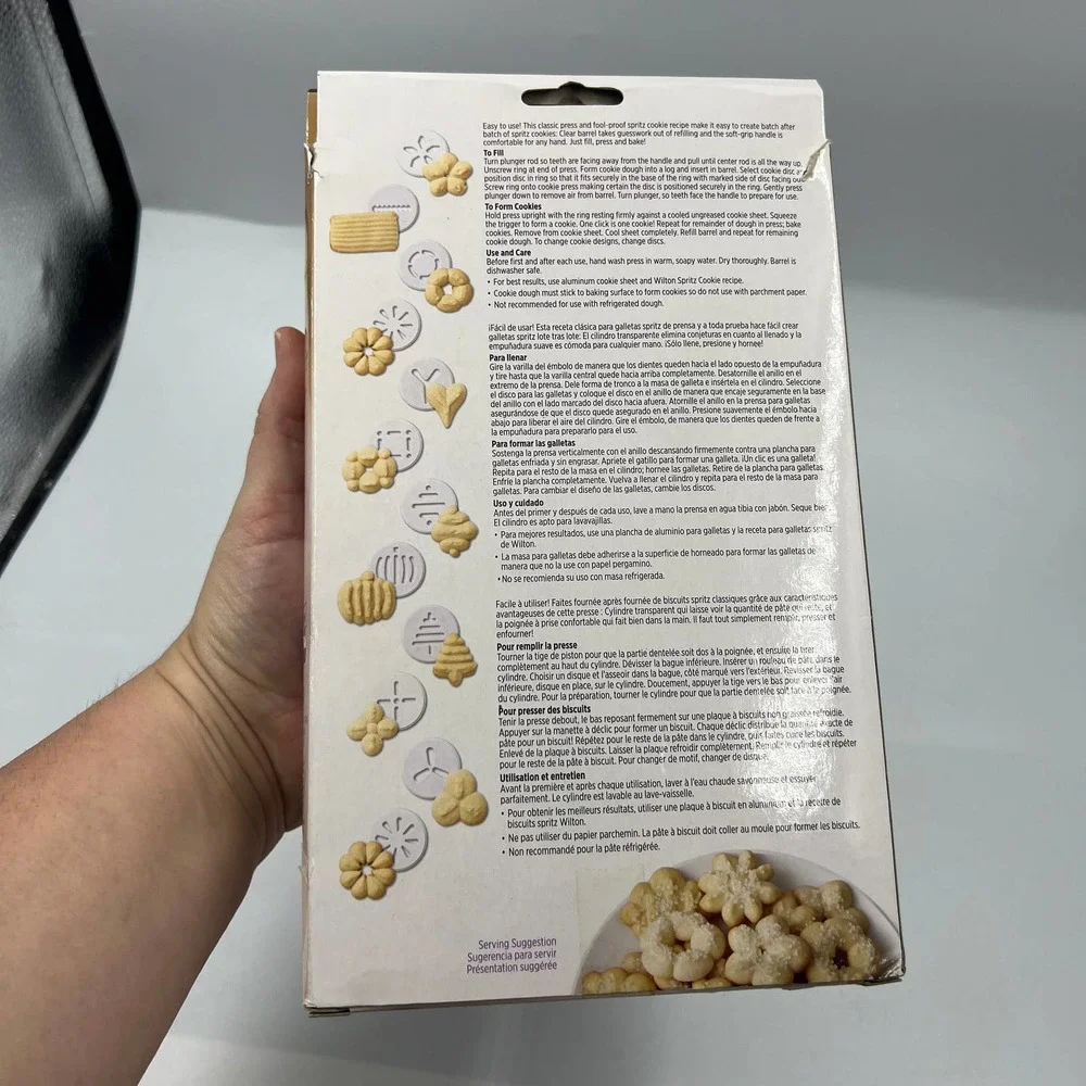Wilton Simple Success Cookie Press 12 Discs White W Box Holiday Baking Accessory